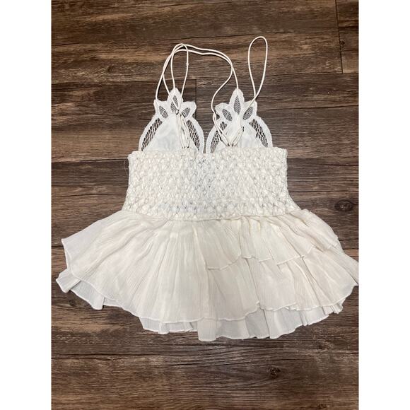 NWT Free People Adella Lace Cami Ivory Boho Peplum Crochet Tank Small Coquette - Picture 5 of 15